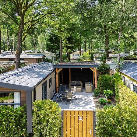 Veluwe Hoenderloo Luxury Chalet With Private Sauna And Hot Tub - Swimming Pool Tennis Court Supermarket Bowling Alley Theatre And Entertainment For Children Ngoại thất bức ảnh