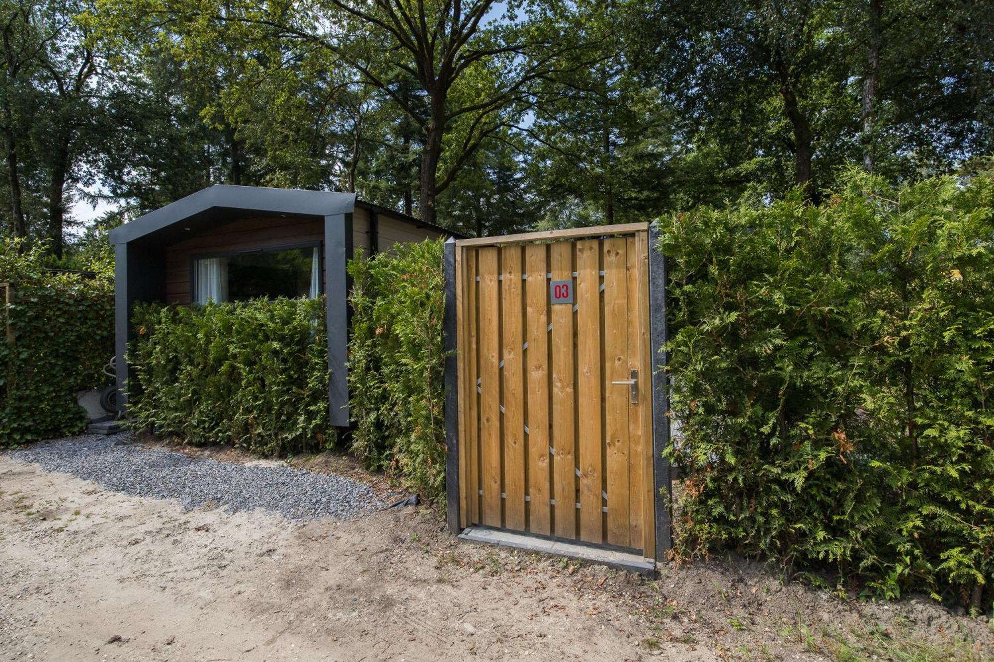 Veluwe Hoenderloo Luxury Chalet With Private Sauna And Hot Tub - Swimming Pool Tennis Court Supermarket Bowling Alley Theatre And Entertainment For Children Ngoại thất bức ảnh
